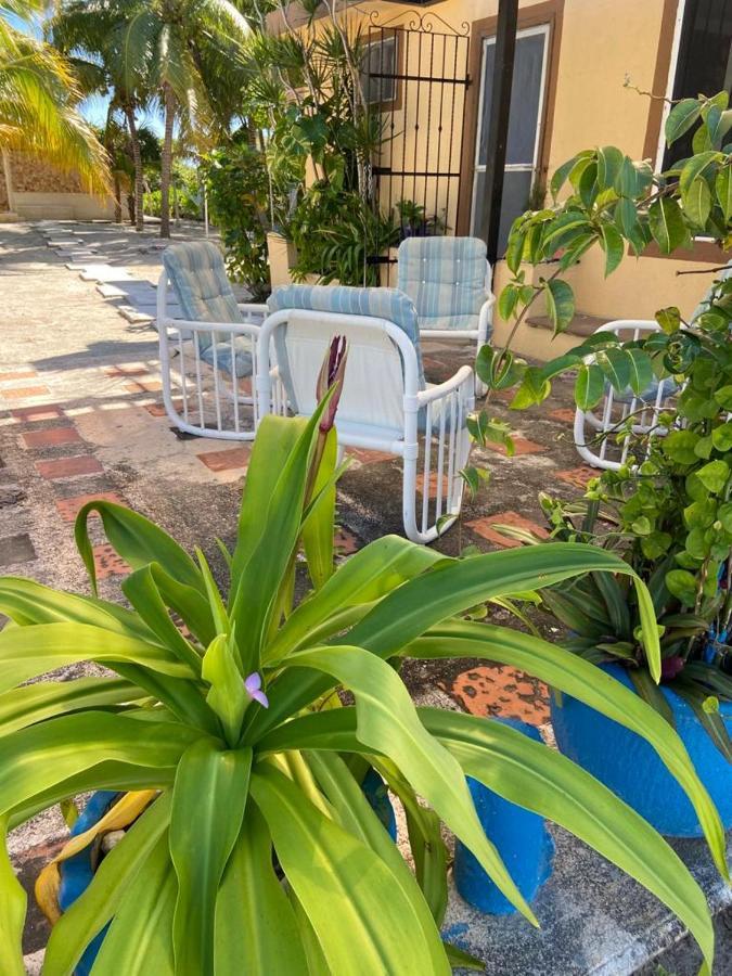 Casa Ibiza Celestun Villa Exteriör bild