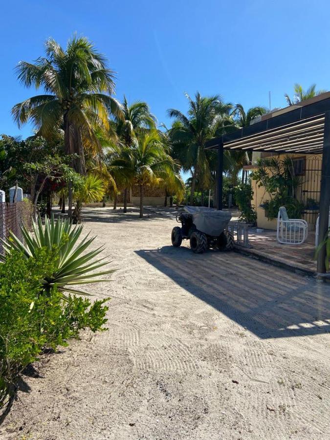 Casa Ibiza Celestun Villa Exteriör bild