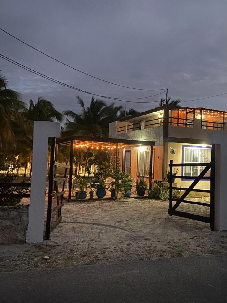 Casa Ibiza Celestun Villa Exteriör bild